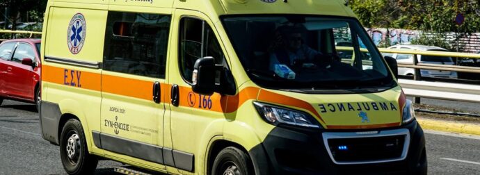 Σοβαρό τροχαίο με μηχανή και πατίνι – Στο Νοσοκομείο τρία άτομα