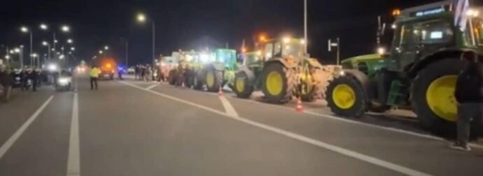 Αλεξανδρούπολη: Ξεσηκωμός και μπλόκο των αγροτών στο αεροδρόμιο για την επίσκεψη Μητσοτάκη