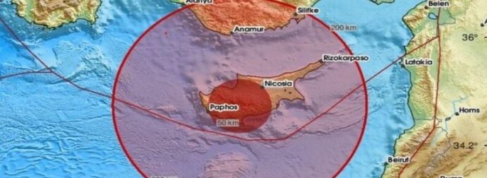 Σεισμός ΣΟΚ: Δεν έχει περάσει ο κίνδυνος – Περιμένουν μέχρι και 7 ρίχτερ
