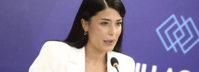 Λατινοπούλου: «Να καταργηθεί ο εορτασμός της 17ης Νοεμβρίου – 6 μύθοι για το Πολυτεχνείο»