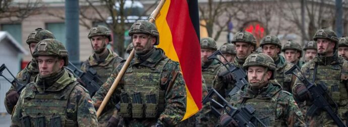 Γερμανία και Πολωνία προειδοποιούν για ρωσική επίθεση και ζητούν από την Ευρώπη να προετοιμαστεί για πόλεμο