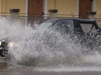 Κακοκαιρία: Σαρώνει την Δυτική Ελλάδα – Υποψία για χειμώνα από Κυριακή 23/11