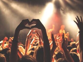 Ακυρώνει τις προγραμματισμένες της εμφανίσεις – Η ανάρτησή της