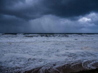 Κακοκαιρία Adel: «Σύννεφο ύψους 11 χιλιομέτρων» – Ήχησε το 112