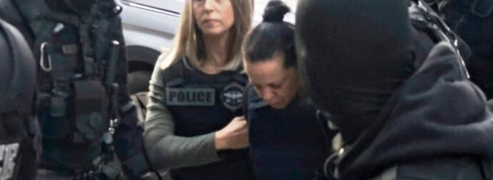 "Ζητάω συγγνώμη αλλά…" Τι λέει η 46χρονη που σκότωσε την πεθερά της στη Σαλαμίνα