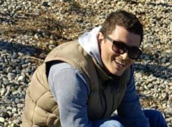 Αντώνης Πελέκης: Η Καμαρούλα Αγρινίου πενθεί για τον θάνατο του 43χρονου Αστυνομικού, πατέρας 2 παιδιών