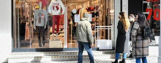 Ανοιχτά καταστήματα: Πώς θα λειτουργήσουν σήμερα – Τι ισχύει για τα σούπερ μάρκετ