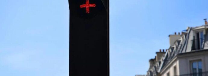 Ο ελληνικός σταυρός μπαίνει στα φανάρια – Τι σημαίνει και τι πρέπει να κάνεις