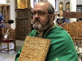 ΠΕΘΑΝΕ Ο ΑΡΧΙΜΑΝΔΡΗΤΗΣ