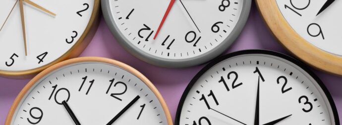 Αλλαγή ώρας 2026: Πότε γυρνάμε τα ρολόγια – Κερδίζουμε ή χάνουμε μια ώρα ύπνου