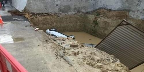 ΠΝΙΓΕΤΑΙ ΠΑΣΙΓΝΩΣΤΟ ΕΛΛΗΝΙΚΟ ΝΗΣΙ: ΣΕ ΚΑΤΑΣΤΑΣΗ ΕΚΤΑΚΤΗΣ ΑΝΑΓΚΗΣ Η ΕΛΛΑΔΑ