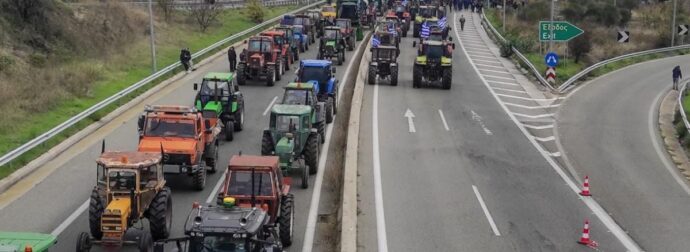 Έκλεισαν και άλλη Εθνική Οδό οι αγρότες – Αποκλεισμός επ’αόριστον στην κυκλοφορία