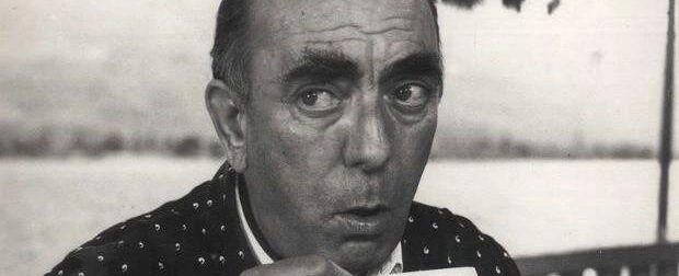 Την διέρρευσαν για 1η φορά μετά από 52 χρόνια: Φωτογραφία – ντοκουμέντο δείχνει τον Διονύση Παπαγιαννόπουλο να κλαίει και… συγκλονίζει