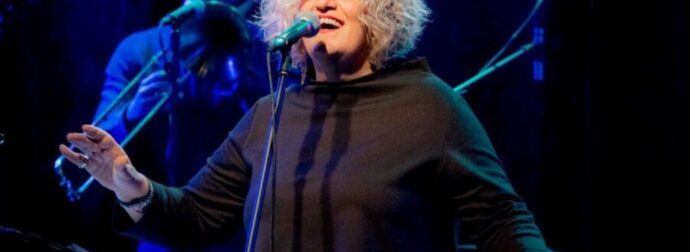 "Έχω καρκίνο στον τράχηλο" Το ανακοίνωσε η αγαπημένη τραγουδίστρια, ακύρωσε όλες τις εμφανίσεις της