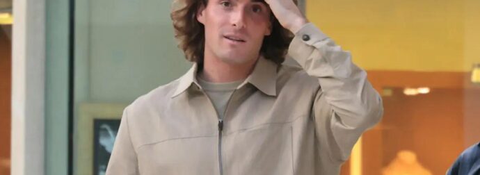 ΕΚΤΑΚΤΟ ΓΙΑ ΣΤΕΦΑΝΟ ΤΣΙΤΣΙΠΑ: ΚΙΝΔΥΝΕΥΕΙ ΜΕ ΣΥΛΛΗΨΗ ΓΙΑ ΑΥΤΟ ΠΟΥ ΕΚΑΝΕ