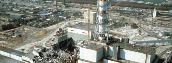 Ανησυχία στο Τσερνόμπιλ: Φόβοι για διαρροή ραδιενέργειας από την ασπίδα-μαμούθ – Καταστροφές στο προστατευτικό κέλυφος