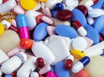 Κύκλωμα διακίνησης ναρκωτικών στα σχολεία: Βασάνιζαν όσους δεν υπάκουαν εντολές – Ο ρόλος του «Φρατέλο» και του «Πίπη»