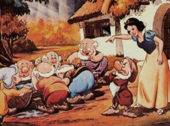 Σαν σήμερα, 21 Δεκεμβρίου 1937: Κάνει πρεμιέρα «Η Χιονάτη και οι Επτά Νάνοι», η πρώτη μεγάλου μήκους έγχρωμη ταινία κινουμένων σχεδίων