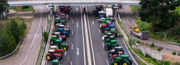 Αγρότες: Ανοιχτές και πάλι οι σήραγγες των Τεμπών – Ποια η εικόνα των μπλόκων