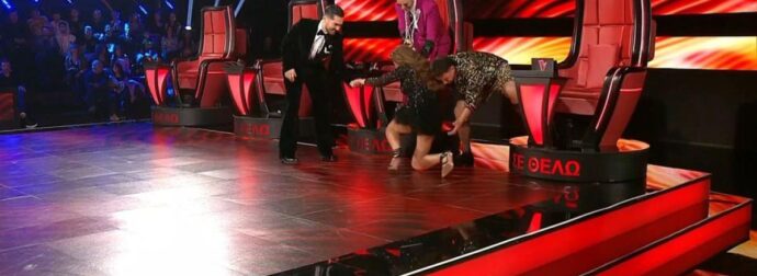 The Voice: Η Έλενα έπεσε στο πλατό και έκανε…