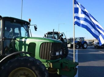 Τι αποφάσισαν οι αγρότες στη Νίκαια: Κλείνουν αύριο τις σήραγγες των Τεμπών για τα φορτηγά