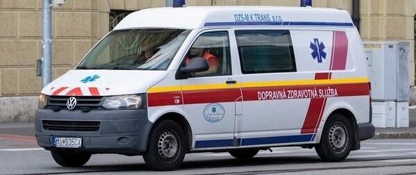 Γέμιζε ο τόπος ασθενοφόρα και νεκροφόρες: Κατάρρευση οροφής μέσα σε πασίγνωστη εταιρία – Τρεις νεκροί 23,31 και 41 ετών