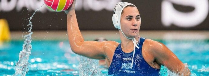 Σπουδαία διάκριση για τη Φωτεινή Τριχά: Αναδείχθηκε κορυφαία πολίστρια του κόσμου για το 2025