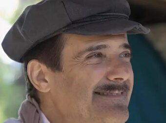 Ο Γεράσιμος Γεννατάς σε μπλόκο αγροτών: «Βλέπουμε μόνο τρακτέρ, ούτε αυτοκίνητα πολυτελείας, ούτε Ferrari»