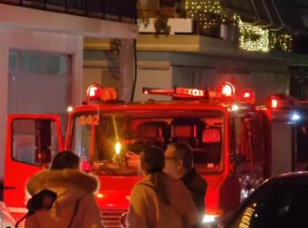 Συναγερμός στην Πυροσβεστική για φωτιά σε σπίτι – Δυστυχώς έχουμε νεκρό