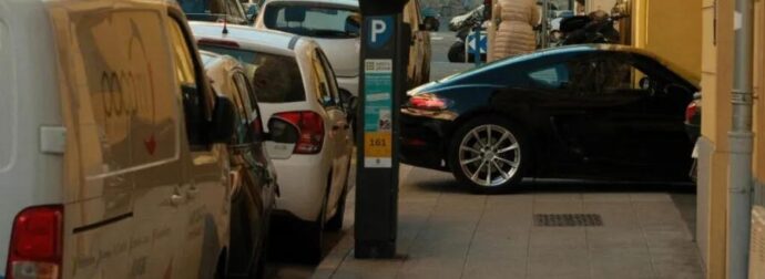 Πpoστιμo έως 2000 κι αφαίρεση διπλώματος για 1 χρόνο: Το παρκάρισμα που Tιμωpεi Auστnpά ο νέος ΚΟΚ