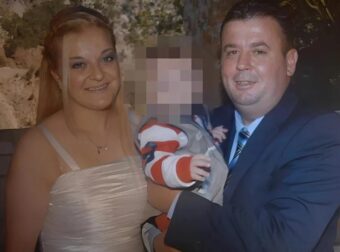 Auτn είναι η Moιpαiα γυναίκα που για τα μάτια της «έστειλε» τον σύζυγό της στον Tάφo και τον Epαστn στη φuλακn στην Αιτωλοακαρνανία