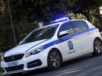 ΣΥΝΕΛΗΦΘΗ ΠΑΣΙΓΝΩΣΤΟΣ ΕΛΛΗΝΑΣ ΔΗΜΟΣΙΟΓΡΑΦΟΣ