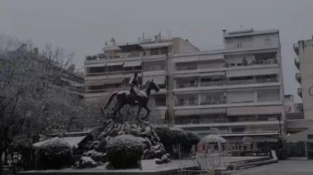 ΕΚΤΑΚΤΟ Τώρα: Ξεκίνησε να χιονίζει – Δείτε που και βίντεο