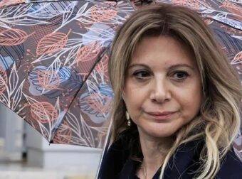 Τέτοια νούμερα ούτε ο Ανδρέας Παπανδρέου: «Σαρώνει» η Μαρία Καρυστιανού – Δεν φαντάζεστε το ποσοστό που παίρνει σε νέα δημοσκόπηση