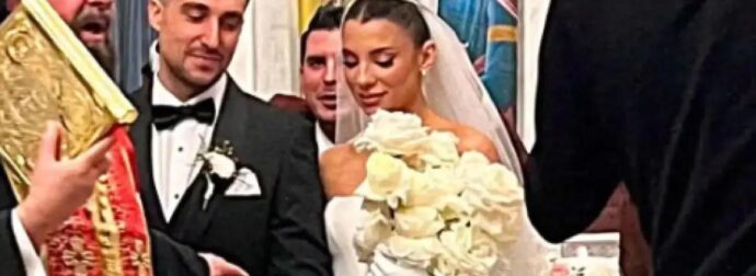 Σάκης Κατσούλης – Μαριαλένα Ρουμελιώτη: Παντρεύτηκαν! Φωτογραφίες και βίντεο από την τελετή
