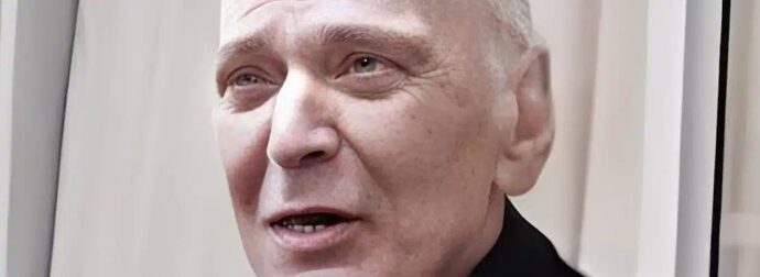 Απομονωμένος με σοβαρά προβλήματα υγείας ζει ο γνωστός τραγουδιστής και παρουσιαστής