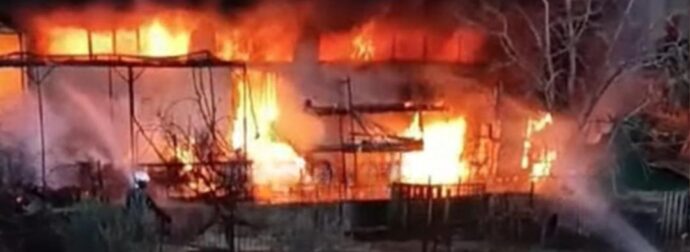 ΟΧΙ πάλι Θεέ μου: Φωτιά σε βιοτεχνία κεριών – Νεκρή η μία από τις δύο γυναίκες που βρίσκονταν στο κτίριο