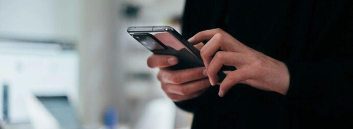 Απάτες μέσω SMS: Πώς «δανείζονται» ΑΑΔΕ και ΕΛΤΑ για να εξαπατήσουν πολίτες – Ο τρόπος προστασίας