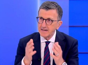 «Στο τέλος τον..»: Ο Άρης Πορτοσάλτε έκανε το σχόλιο που δεν περίμενε κανείς για Μητσοτάκη – Σαμαρά