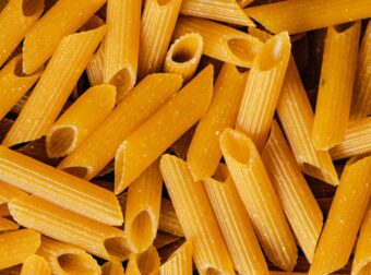 Συναγερμός με ζυμαρικά που υπάρχουν και σε ελληνικά ράφια και είναι μολυσμένα με καρκινογόνα μηχανέλαια