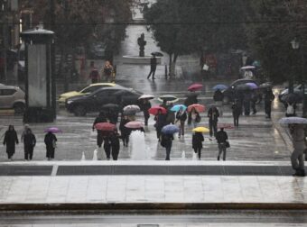 ΠΡΟΣΟΧΗ: «Ώρα μηδέν» στην Αττική – Τι ώρα «ανοίγουν οι ουρανοί» στην Αθήνα
