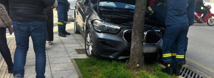 ΝΕΟ ΣΟΚΑΡΙΣΤΙΚΟ ΤΡΟΧΑΙΟ ΣΤΗ ΧΩΡΑ ΜΑΣ – ΤΕΡΑΣΤΙΑ ΣΥΓΚΡΟΥΣΗ ΑΝΑΜΕΣΑ ΣΕ 3 ΟΧΗΜΑΤΑ ΣΤΟ ΚΕΝΤΡΟ ΤΗΣ ΠΟΛΗΣ -ΔΥΣΤΥΧΩΣ ΕΧΟΥΜΕ…