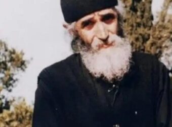 Τι είχε πει ο Άγιος Παΐσιος για το Ισραήλ Προφητεία Αγίου Παϊσίου για την Ελλάδα του μέλλοντος: «Λίγο πριν από το Μεγάλο Πόλεμο η χώρα μας…»