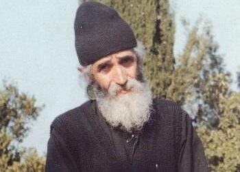 Η προφητεία του Άγιου Παίσιου για τον Τρίτο Παγκόσμιο Πόλεμο που θα κρατήσει 4 χρόνια – “Όταν ακούσετε ότι η Κύπρος…”