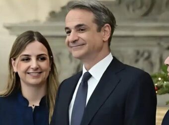 Σοφία Μητσοτάκη: Οργισμένη απάντηση για την επιστροφή της από το Ντουμπάι – «Η ξεφτίλα δεν έχει όρια»