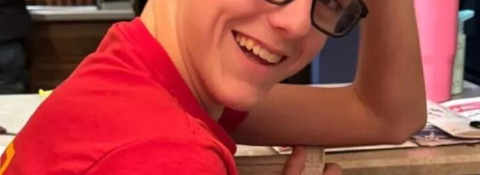 ΝΕΚΡΟΣ ΜΑΘΗΤΗΣ ΛΥΚΕΙΟΥ ΤΗΝ ΩΡΑ ΤΟΥ ΠΑΙΧΝΙΔΙΟΥ – ΤΟΥ ΗΡΘΕ Η ΜΠΑΛΑ ΣΤΟ ΚΕΦΑΛΙ, ΕΜΕΙΝΕ ΕΓΚΕΦΑΛΙΚΑ ΝΕΚΡΟΣ ΚΑΙ ΜΕΤΑ ΑΠΟ ΛΙΓΟ ΠΕΘΑΝΕ