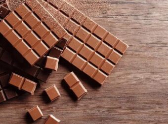 Προσοχή: Ανακαλείται πασίγνωστη σοκολάτα που υπάρχει και στα ελληνικά ράφια