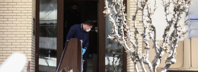 Θρίλερ στου Ζωγράφου: Nεκρές μητέρα και κόρη – Σοκ με τον γιο