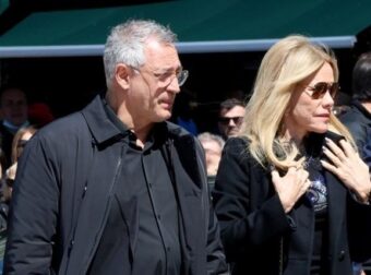 Χαμός στην Μητρόπολη με την Μαριάννα Λάτση – Εμφανίστηκε έτσι στην κηδεία της Μαρινέλλας και όλοι σχολίασαν το ίδιο