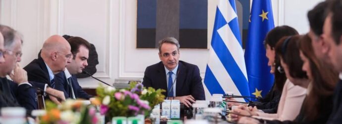 ΔΕΝ ΕΧΑΣΕ ΧΡΟΝΟ Ο ΜΗΤΣΟΤΑΚΗΣ: ΑΥΤΟΙ ΘΑ ΑΝΤΙΚΑΤΑΣΤΗΣΟΥΝ ΤΟΥΣ ΥΠΟΥΡΓΟΥΣ ΠΟΥ ΠΑΡΑΙΤΗΘΗΚΑΝ